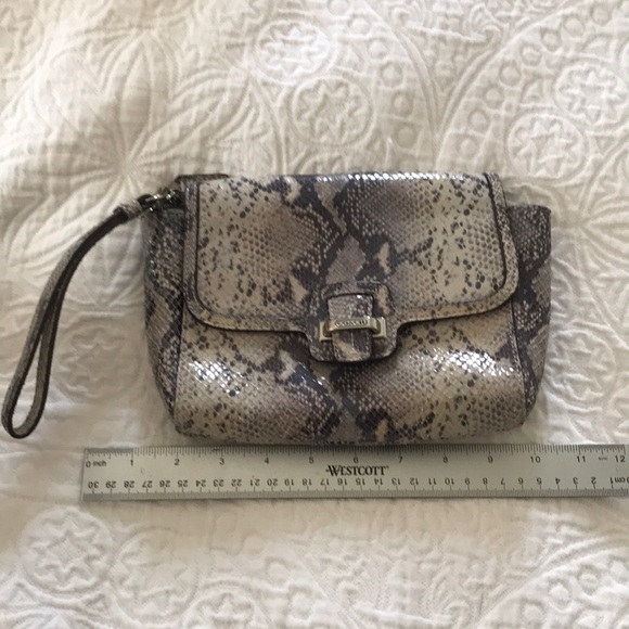 Coach leather snake pattern clutch - Picture 2 of 3